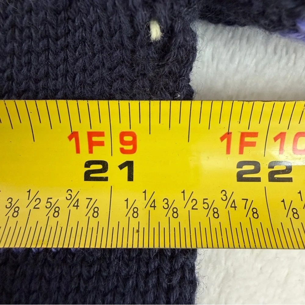 LIKE NEW GAP 100% Cotton Split-Hem Crewneck Sweater Navy and Multicolor Stripe - Picture 9 of 10
